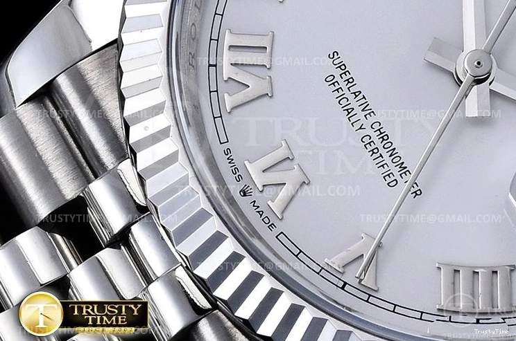 1121 RDJ0357D – DJ 36mm Unisex 724